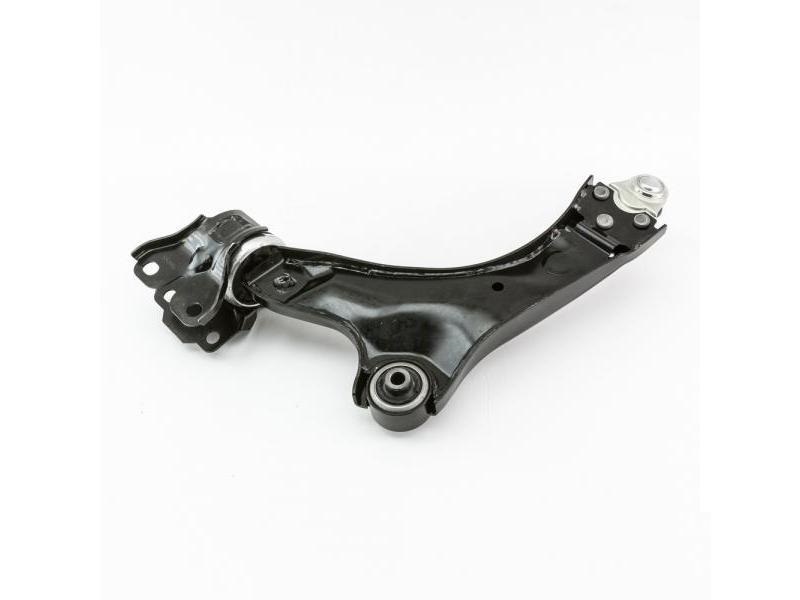 Рычаг передний правый FR2 (LR007205||DOMINANT)