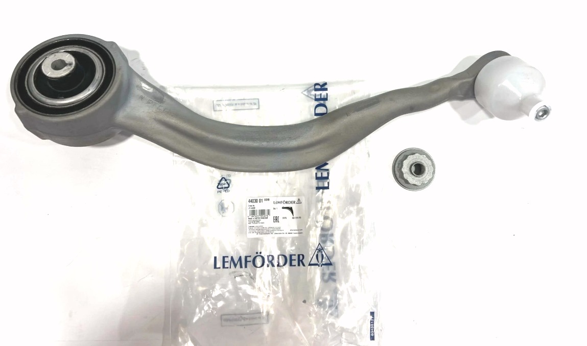 Рычаг нижний, левый передний NEW DEF/D5 (LR144506||LEMFORDER)