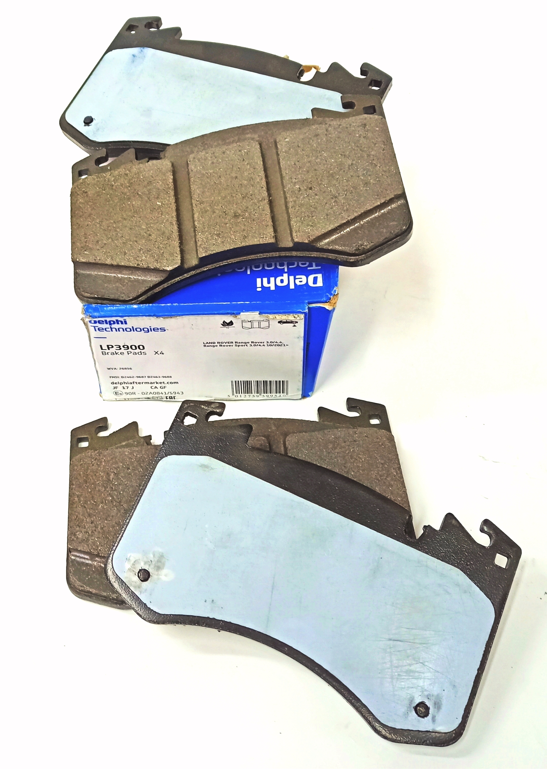 Тормозные колодки передние L460 (LR180976||DELPHI)
