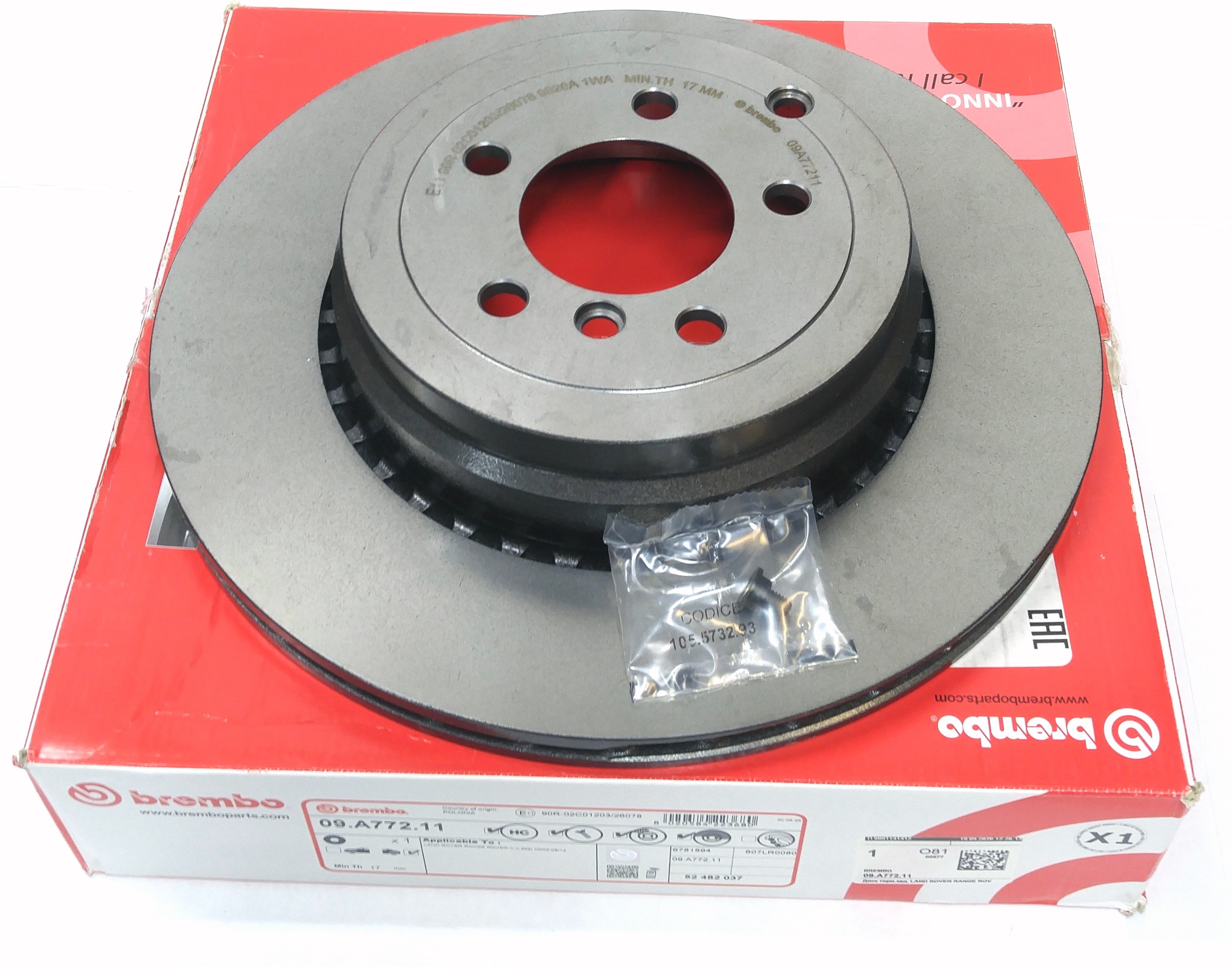 Диск тормозной задний NRR  2010 - 5.0/4.4 AJ133 OHC SGDI SC V8 (LR031846||BREMBO)