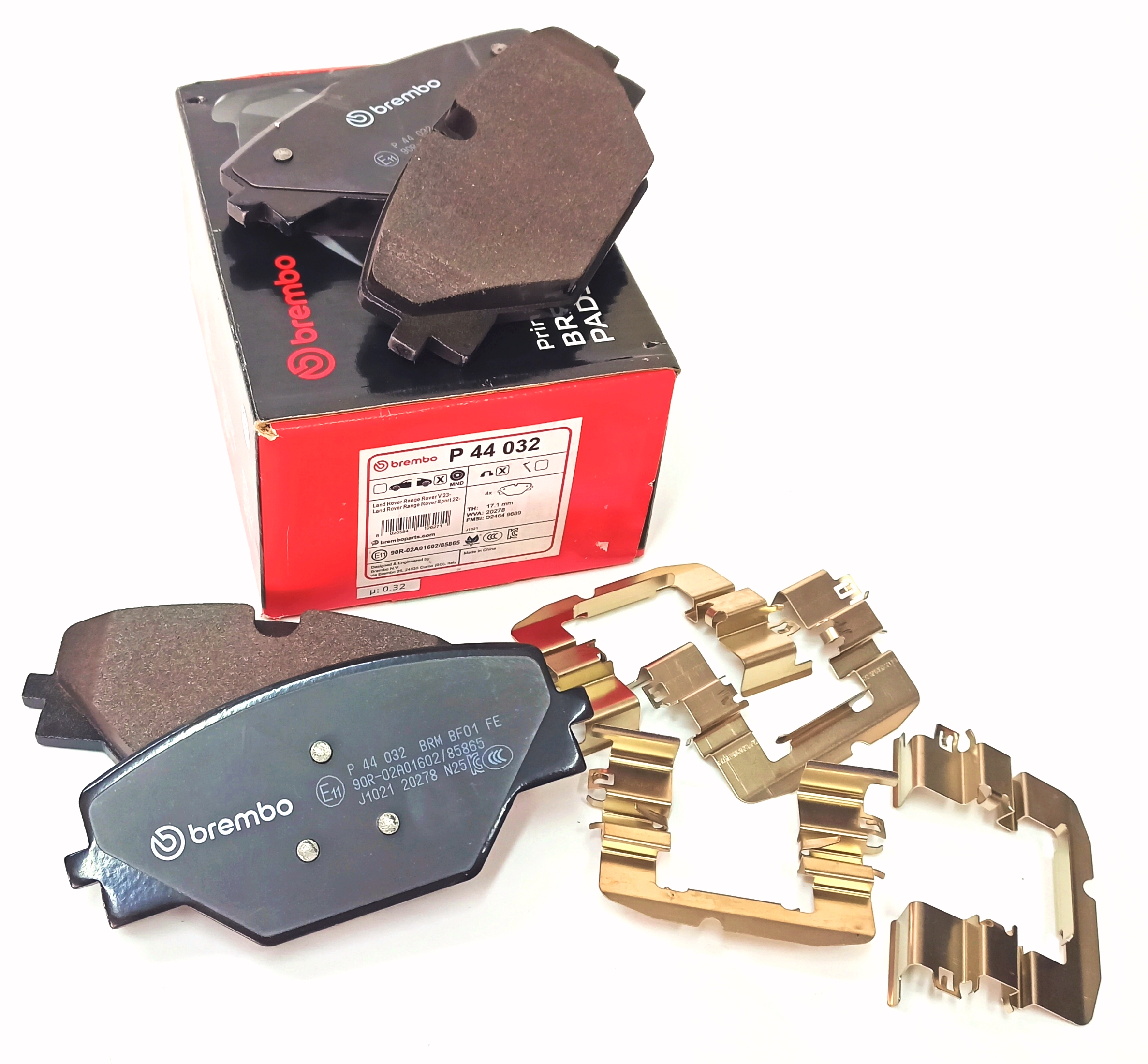 Колодки тормозные задние RR L460 (LR156904||BREMBO)